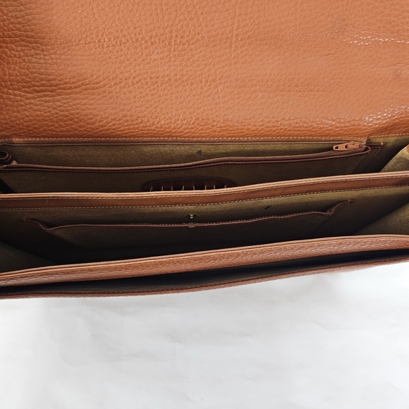 Vintage Dooney & Bourke camel brown leather folio briefcase with lock and key - Picture 13 of 16